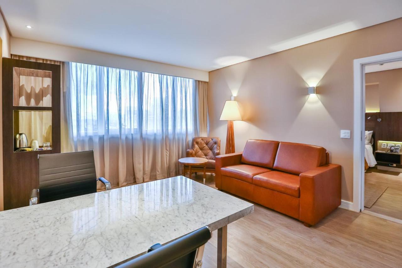 Clarion Goiânia Orion Hotel Exterior foto Suite